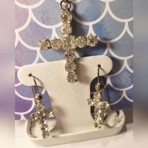 VINTAGE CRYSTAL RHINESTONE CROSS SET